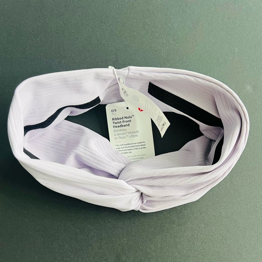 Lululemon NWT Ribbed Nulu twist front headband (bandeau) lavender one size - Picture 6 of 6